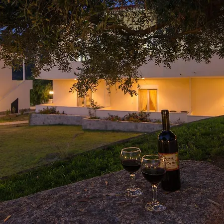 Caretta Village شقة *