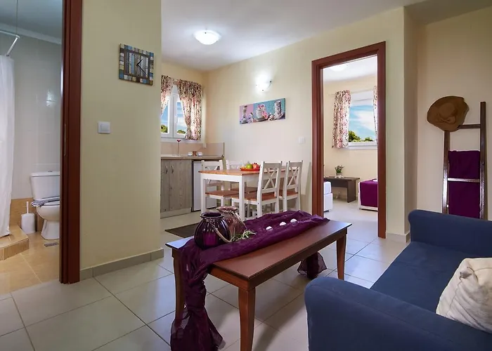 Caretta Village Toroni